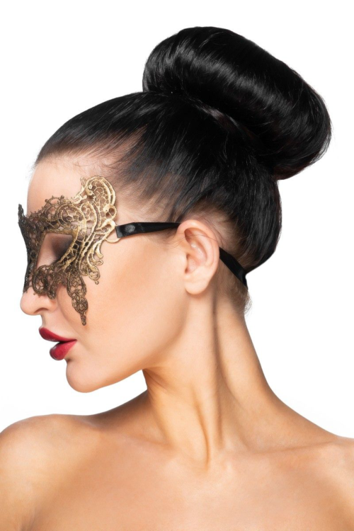 Золотистая карнавальная маска Вега - 1