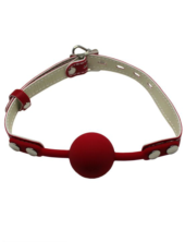Красный силиконовый кляп с фиксацией и замочком - 1
