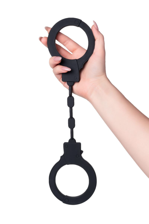 Черные силиконовые наручники Штучки-дрючки - 2