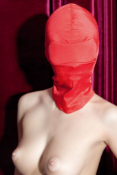 Красная эластичная маска на голову - 0