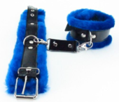 Синие наручники с мехом BDSM Light - 1