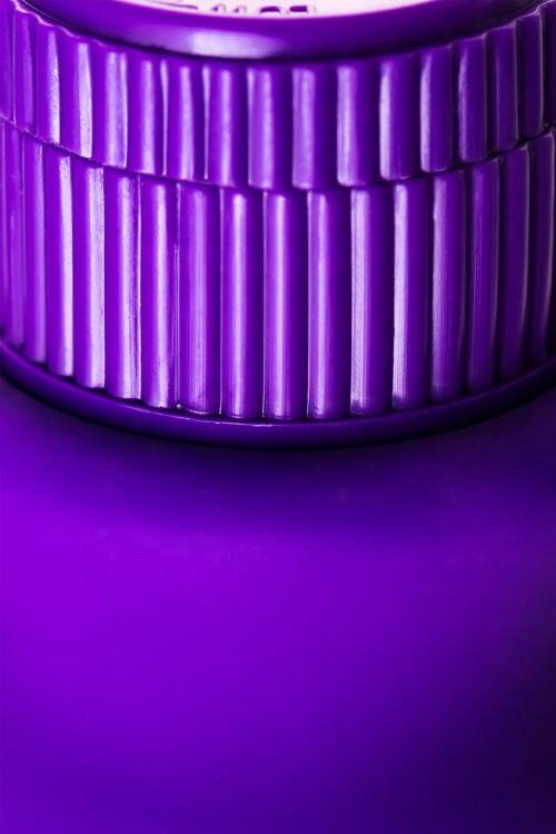 Фиолетовый вибратор с утолщением посередине и клиторальным зайчиком - 18 см. - 8