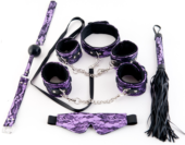 Большой кружевной набор пурпурного цвета: маска, наручники, оковы, ошейник, флоггер, кляп - 0
