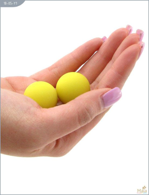 Металлические вагинальные шарики с жёлтым силиконовым покрытием - 1