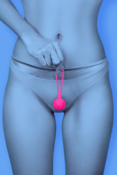Розовый вагинальный шарик BLUSH - 9